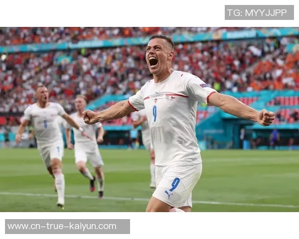 捷克足球队长的领导魅力与球队的辉煌历程探讨